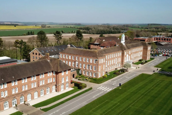 Horris Hill School logo