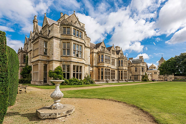 โรงเรียน Hatherop Castle Prep School and Nursery