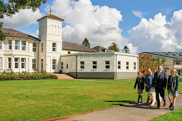 Vinehall School